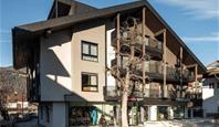 Apartmány CORONES SUITES