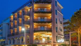 Trevi_esterno_foto 5.jpg