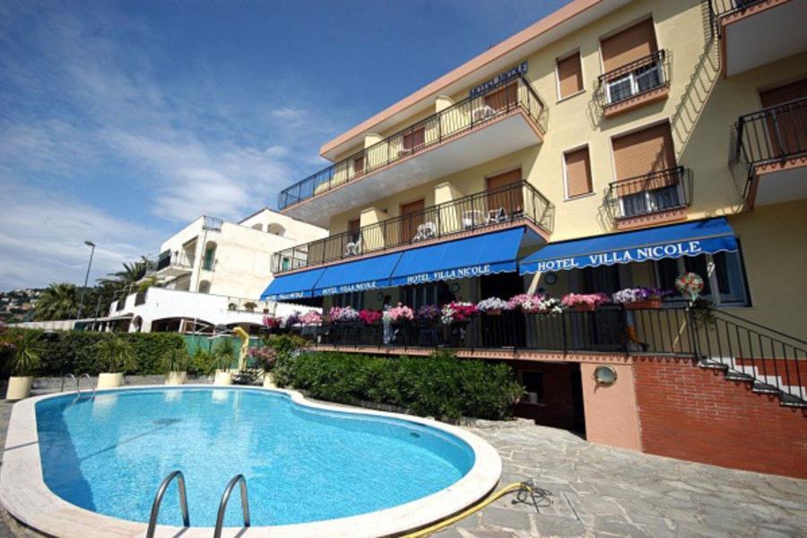 Hotel VILLA NICOLE
