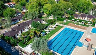 losnidos_lignano_piscina_02.jpg.jpg