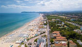 shutterstock_2102430457.jpg